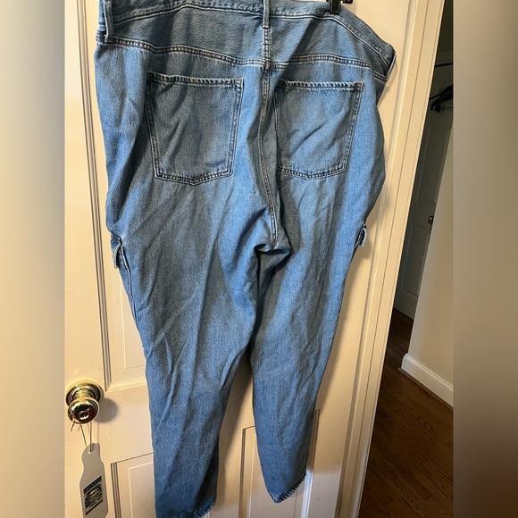 EUC Old Navy extra high-rise sky-hi wide leg jeans with utility pockets, size 24 - Picture 4 of 4